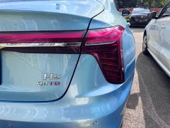 Hongqi H5 2023 2.0T automatic smart connected flag version - ფოტო 13