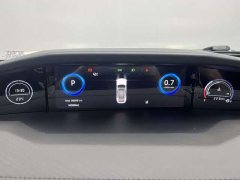 Changan UNI-V 2023 1.5T Prestige Edition - ფოტო 9
