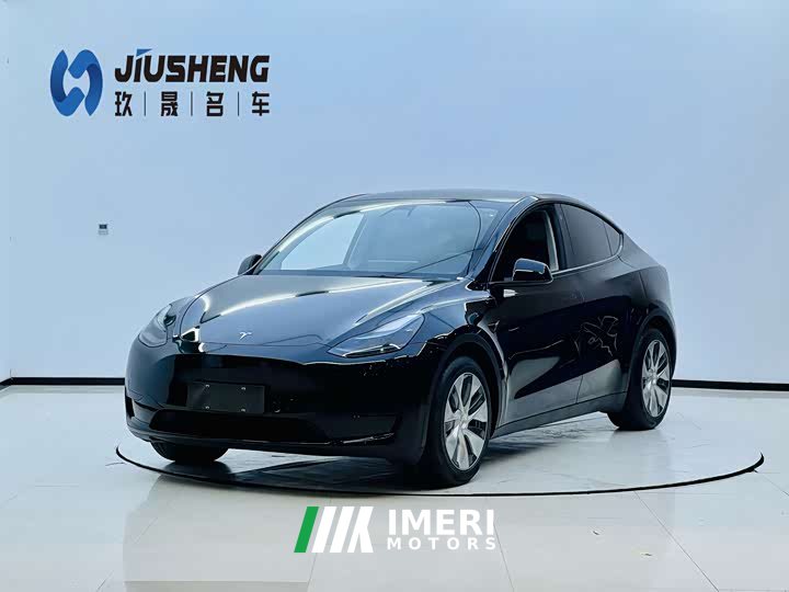 Tesla Model Y Refresh RWD