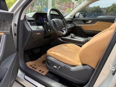 Hongqi HS5 2023 2.0T 4WD Qiling Pro Edition - ფოტო 10