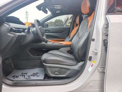 Changan UNI-V 1.5T Premium - ფოტო 5