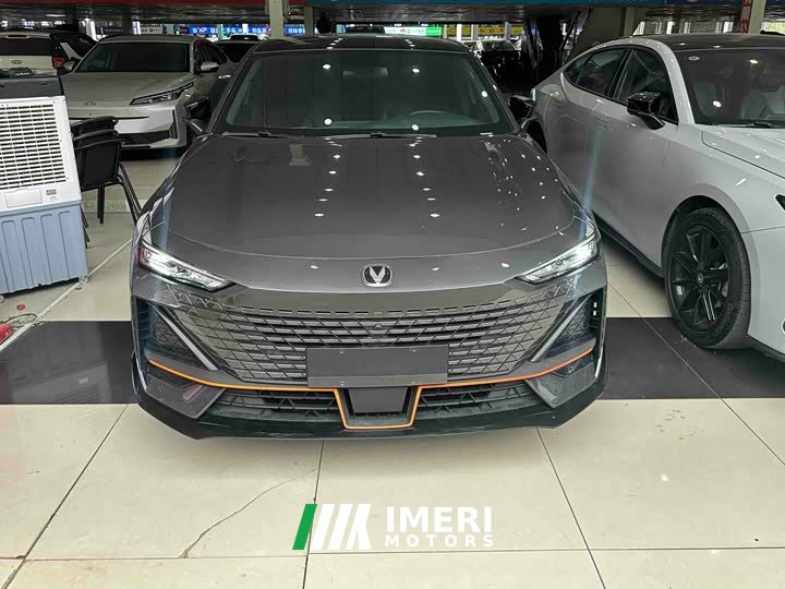Changan UNI-V 1.5T sports version