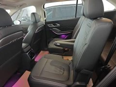 Hongqi HS7 PHEV 2024 2.0T PHEV four-wheel drive Qichang version 6 seats - ფოტო 17