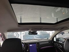 Hongqi HS7 PHEV 2024 2.0T PHEV four-wheel drive Qichang version 6 seats - ფოტო 18