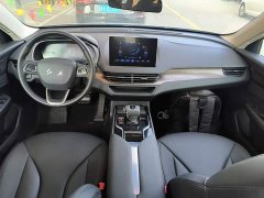 Hongqi E-QM5 2023 facelift basic travel version - ფოტო 10