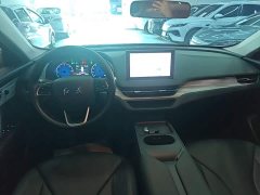 Hongqi E-QM5 2025 500km travel version - ფოტო 10
