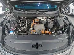 Hongqi E-QM5 2025 500km travel version - ფოტო 20
