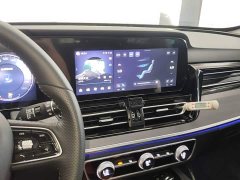 Hongqi HS5 2026 2.0T two-wheel drive Qixiang Pro version - ფოტო 13