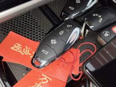 Hongqi HS5 2026 2.0T two-wheel drive Qixiang Pro version - ფოტო 9