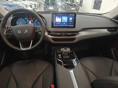 Hongqi E-QM5 2023 facelift basic travel version - ფოტო 10