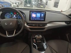 Hongqi E-QM5 2023 facelift basic travel version - ფოტო 13