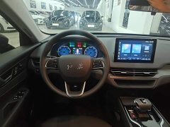 Hongqi E-QM5 2023 facelift basic travel version - ფოტო 11
