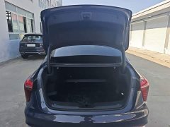 Hongqi H5 2023 2.0T automatic smart connected flag version - ფოტო 15