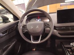 Hongqi E-QM5 2022 431km Charging Enjoyment Edition - ფოტო 11