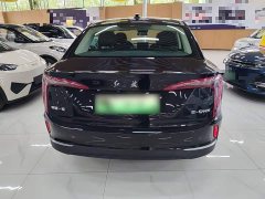 Hongqi E-QM5 2022 431km Charging Enjoyment Edition - ფოტო 6