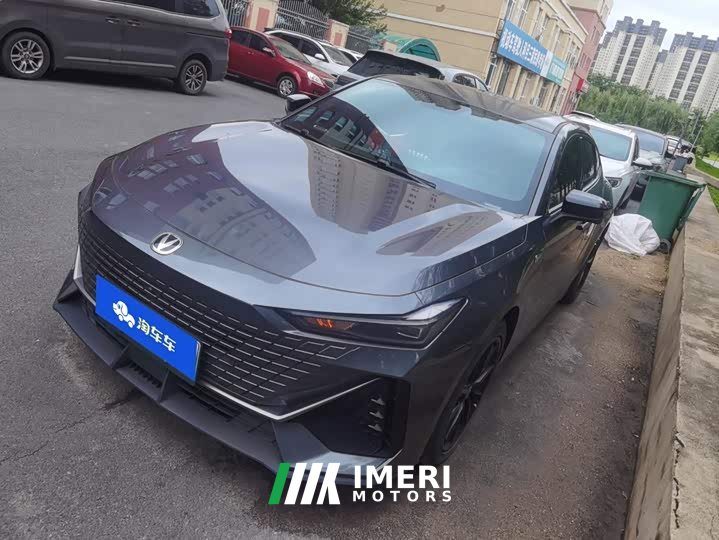 Changan UNI-V Smart iDD Smart iDD 1.5T 113km smart fun