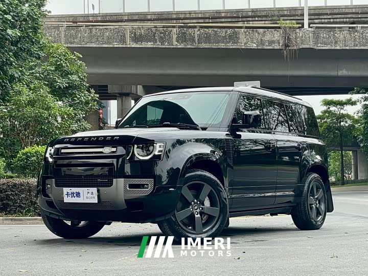 Land Rover Defender 110 3.0T P400 X-DYNAMIC HSE