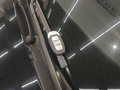 Hongqi E-QM5 2023 facelift basic travel version - ფოტო 9