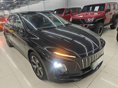 Hongqi E-QM5 2023 facelift basic travel version - ფოტო 4