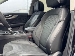 Hongqi HS5 2022 2.0T Zhilian Qixiang four-wheel drive version - ფოტო 16