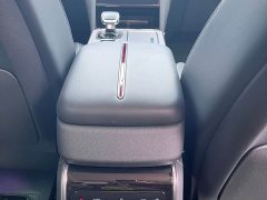 Hongqi HS7 PHEV 2024 2.0T PHEV four-wheel drive Qichang version 7 seats - ფოტო 19