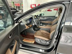 Hongqi E-QM5 2021 online appointment charging basic version 4 seats - ფოტო 3