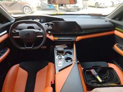 Changan UNI-V 2023 1.5T sports version - ფოტო 13