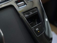 Hongqi HQ9 PHEV 2024 2.0T AWD Business Edition - ფოტო 10