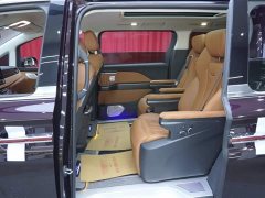 Hongqi HQ9 PHEV 2024 2.0T AWD Business Edition - ფოტო 18