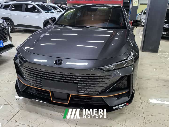 Changan UNI-V 2022 1.5T sports version