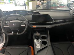 Changan UNI-V 2024 1.5T high-energy version - ფოტო 10