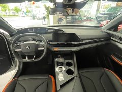 Changan UNI-V 2024 1.5T high-energy version - ფოტო 11