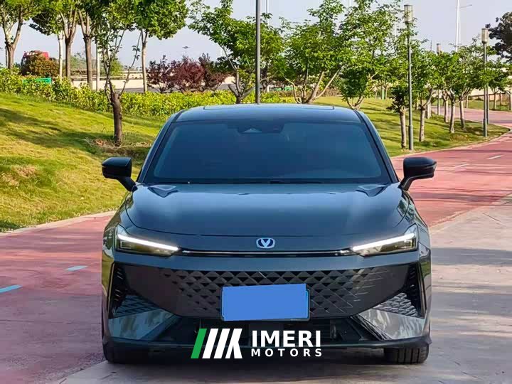 Changan UNI-V 1.5T 500Bar Premium Type