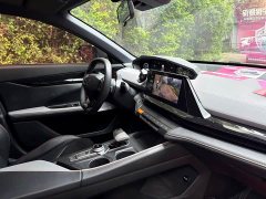 Changan UNI-V 2022 1.5T Deluxe - ფოტო 12