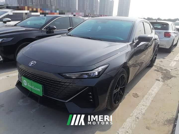 Changan UNI-V 2023 1.5T premium