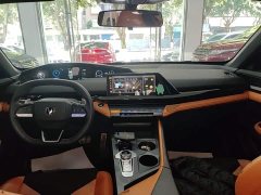Changan UNI-V 2023 2.0T sharp version - ფოტო 10