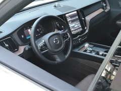 Volvo XC60 2025 B5 four-wheel drive Zhiyuan luxury version - ფოტო 11
