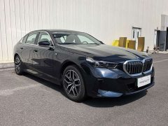 BMW i5 eDrive 35L M Sport Package - ფოტო 3