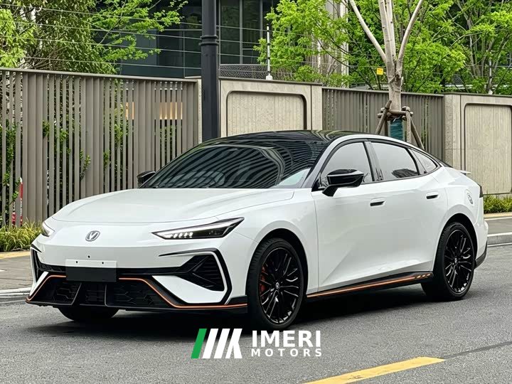 Changan UNI-V third generation 2.0T powerful