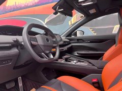 Changan UNI-V 1.5T Premium Sport - ფოტო 9