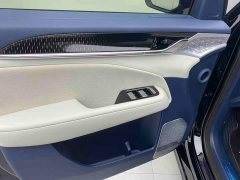 Zeekr 009 2024 seven-seat aisle version four-wheel drive 140kWh - ფოტო 16