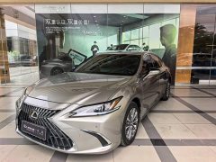 Lexus ES 2022 200 Excellence Edition - ფოტო 1