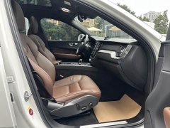 Volvo XC60 2025 B5 four-wheel drive Zhiyi Luxury Edition - ფოტო 19