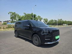 Zeekr 009 2024 6-Seater Executive AWD 108kWh - ფოტო 3