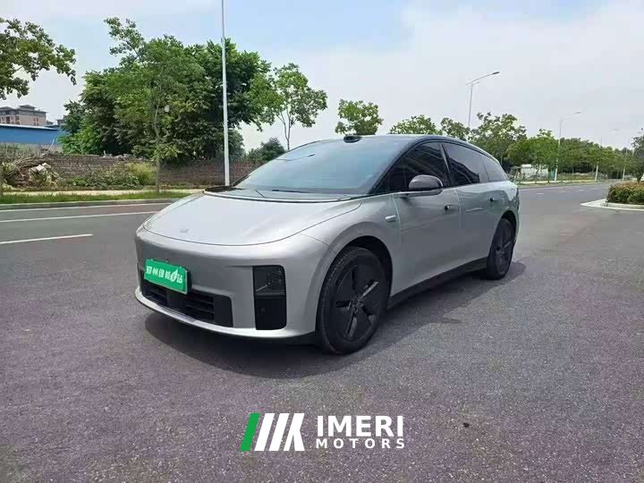 Li Auto i6 Two-Wheel Drive Standard - ავტომობილი ჩინეთიდან