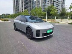 Li Auto i6 Two-Wheel Drive Standard - ფოტო 3
