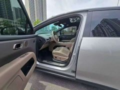 Li Auto i6 Two-Wheel Drive Standard - ფოტო 4
