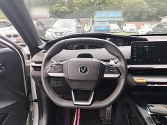 Changan UNI-V 2022 1.5T Sport - ფოტო 11