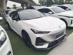 Changan UNI-V 2022 1.5T Sport - ფოტო 4