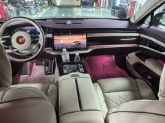 Hongqi Golden Sunflower Guoya 2024 4.0T V8 version - ფოტო 7